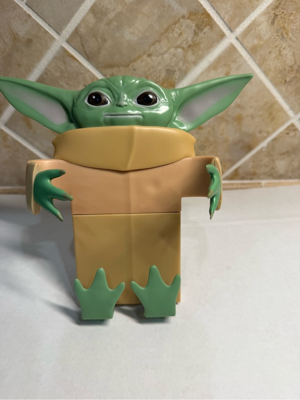 Star Wars: The Mandalorian Baby Yoda Flexi Desk Top Phone Holder